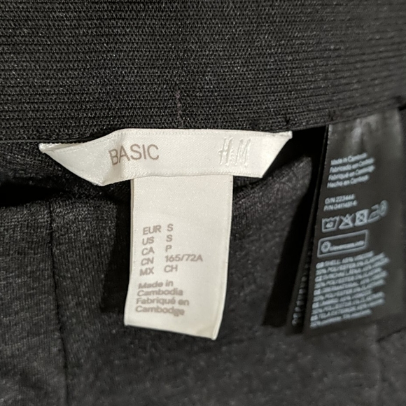 H&M - Picture 4 of 4